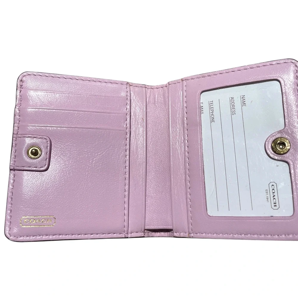Coach light khaki